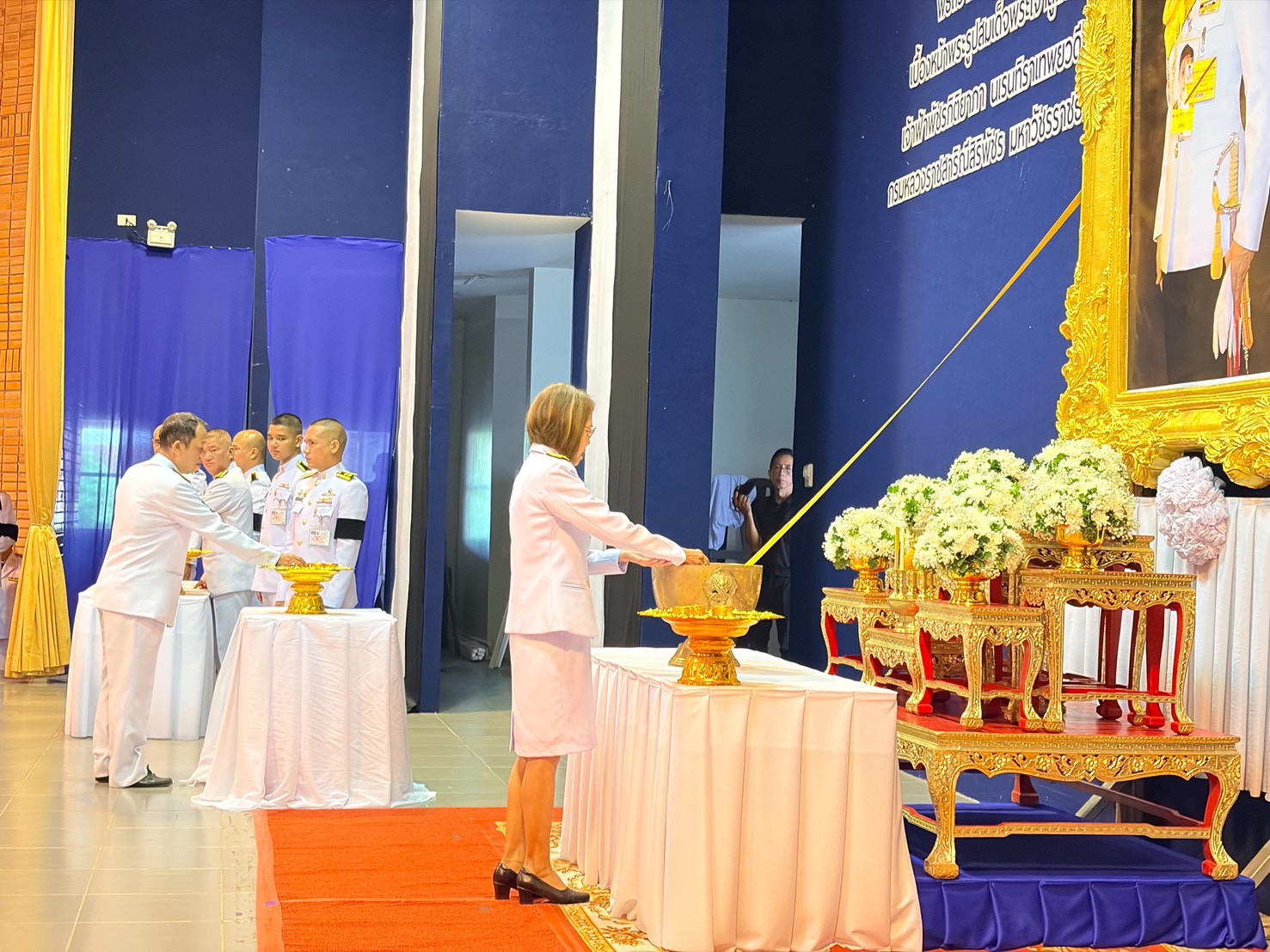 title - ส.ป.ก.จันทบุรี ร่วมพิธีถวายน้ำสรงพระศพ เบื้องหน้าพระรูปสมเด็จพระเจ้าลูกเธอเจ้าฟ้าพัชรกิติยาภา นเรนทิราเทพยวดี กรมหลวงราชสาริณีสิริพัชร มหาวัชรราชธิดา